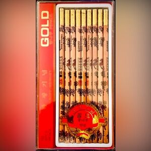 Korean Pencil Set of 9…